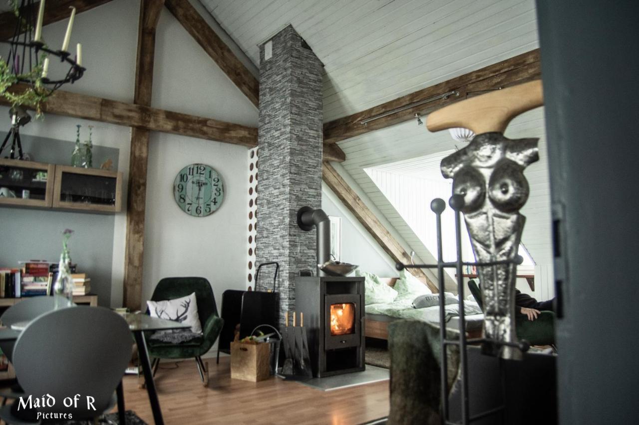 Hof Vierzehnender: Eifel Mit Dachterrasse Und Kamin *