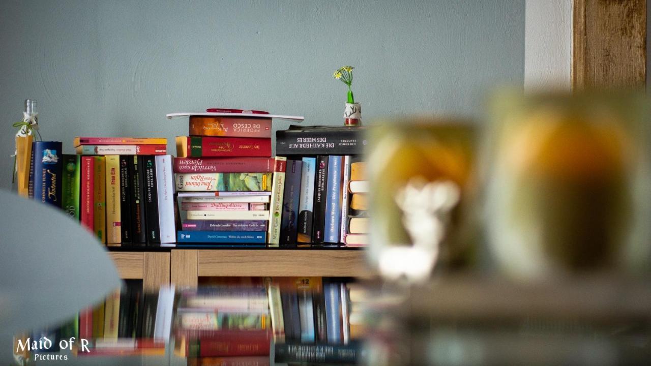 Lejlighed Hof Vierzehnender Im Hohen Venn - 70qm Fachwerk-studio - Grosses Wohn-schlafzimmer Mit Dachterrasse Und Kaminofen - Separate Kueche - Perfekt Fuer Paare - - Eifel - Hunde Willkommen - Islandpferde Monschau