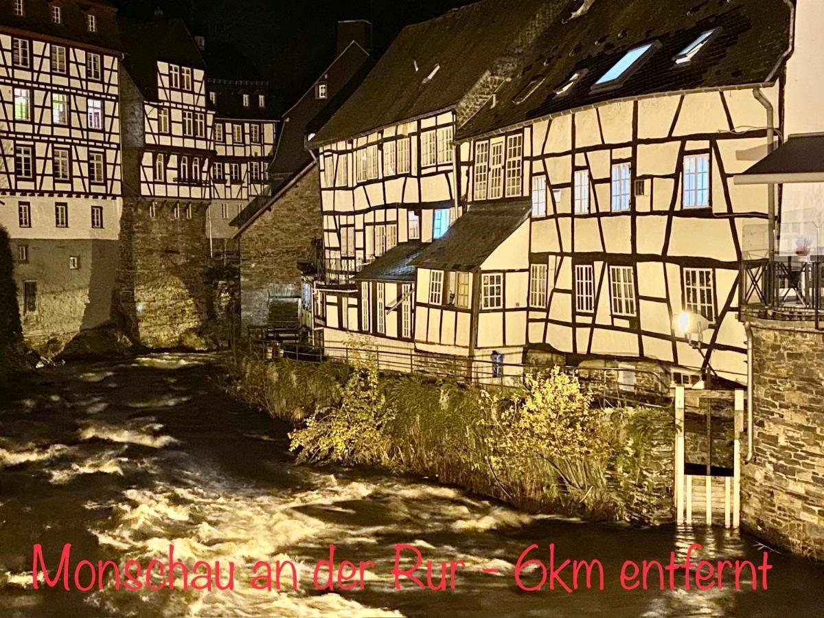 Hof Vierzehnender: Eifel Mit Dachterrasse Und Kamin Monschau