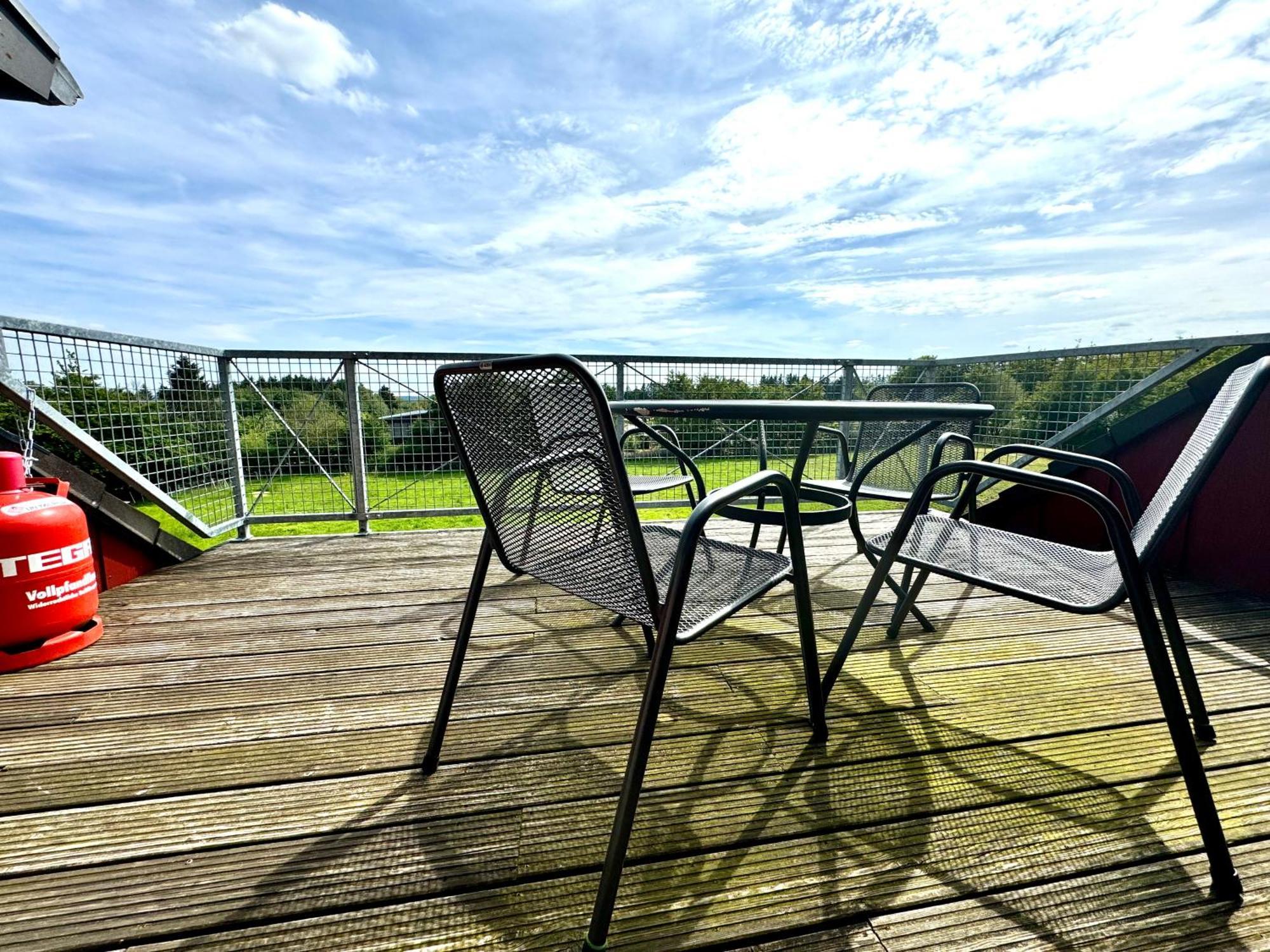 Apartment Hof Vierzehnender: Eifel Mit Dachterrasse Und Kamin *
